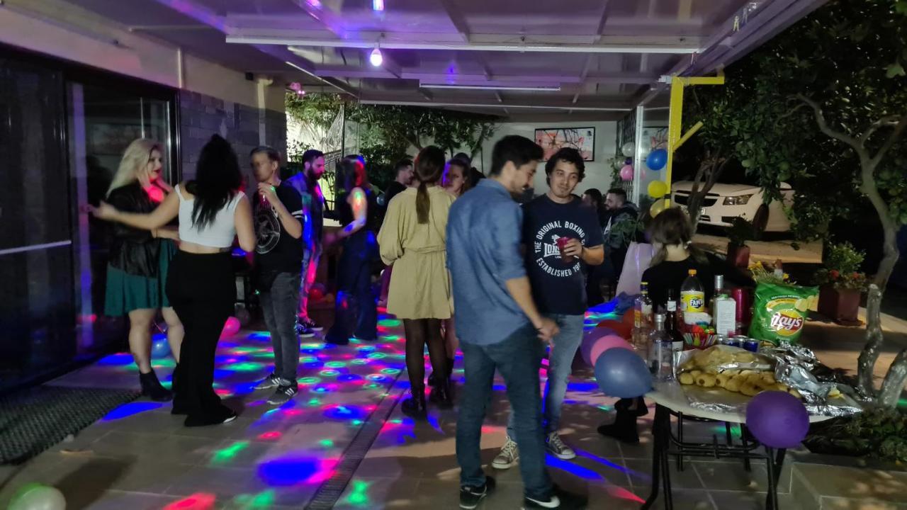 Villa George Néa Mákri Esterno foto