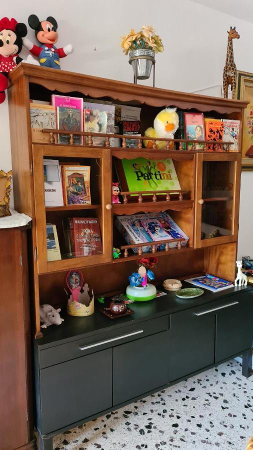 Villa George Néa Mákri Esterno foto