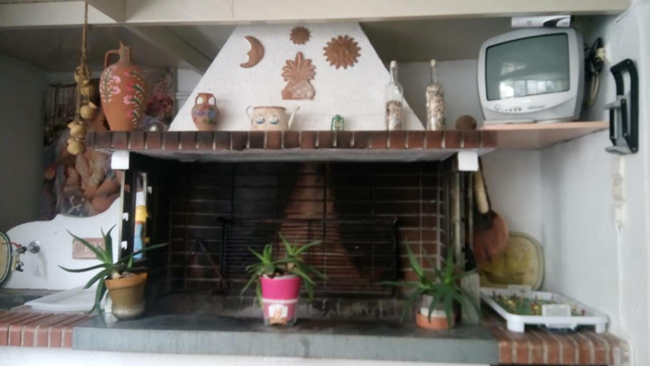 Villa George Néa Mákri Esterno foto